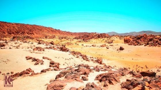 Hot Rocks in the Desert