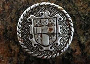 detecting-in-the-grounds-of-cyfartha-castle-1