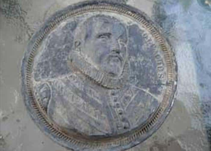 whites-mxt-find-1893-worlds-fair-medallion-2